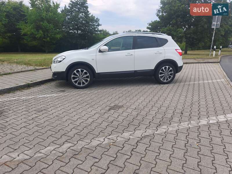 Внедорожник / Кроссовер Nissan Qashqai 2012 в Бердичеве