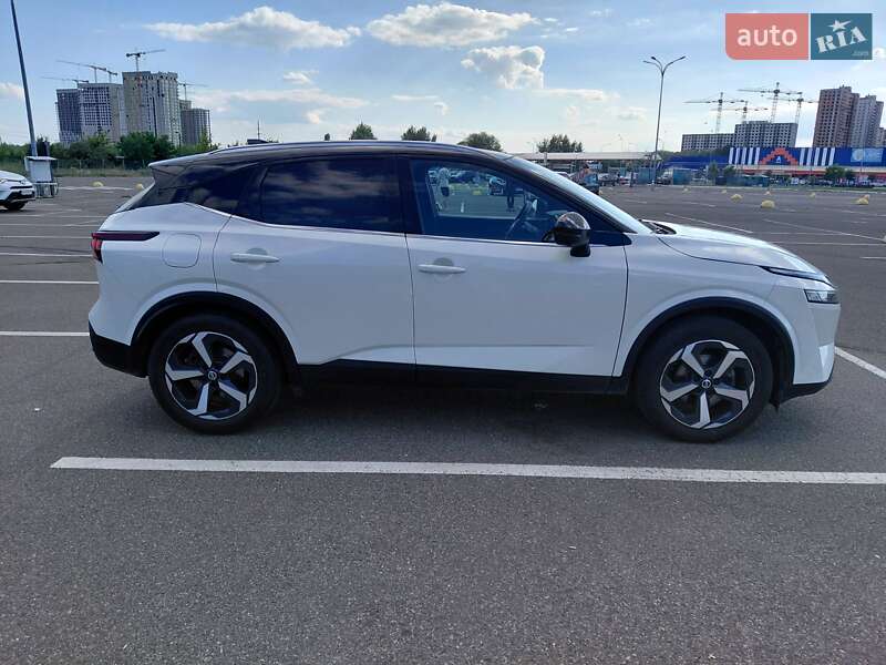 Внедорожник / Кроссовер Nissan Qashqai 2021 в Киеве