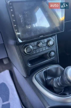 Внедорожник / Кроссовер Nissan Qashqai 2012 в 