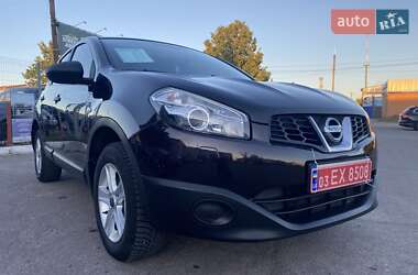 Внедорожник / Кроссовер Nissan Qashqai 2011 в 