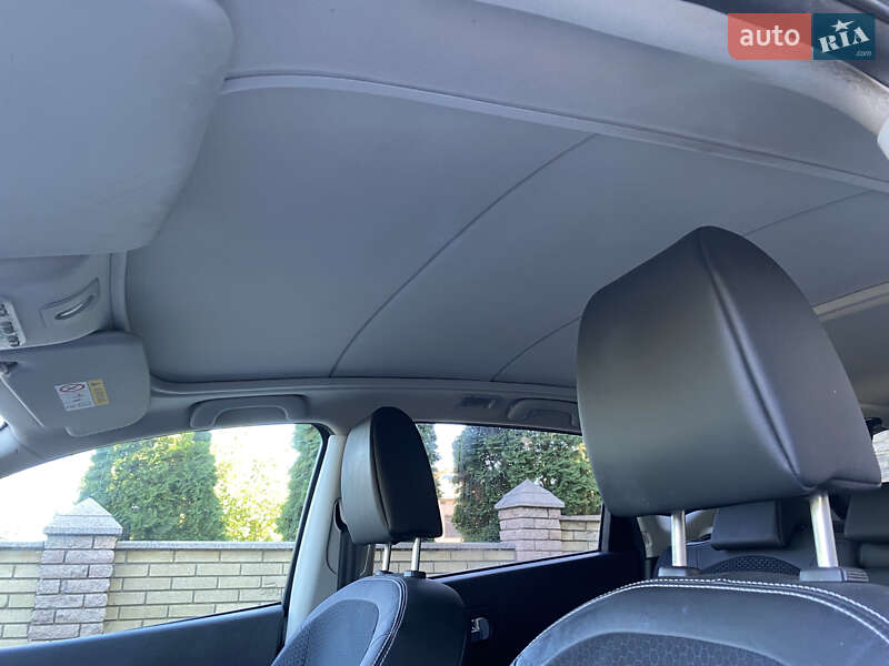 Внедорожник / Кроссовер Nissan Qashqai 2013 в Черновцах