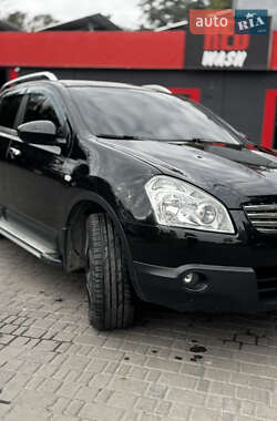 Внедорожник / Кроссовер Nissan Qashqai 2008 в 