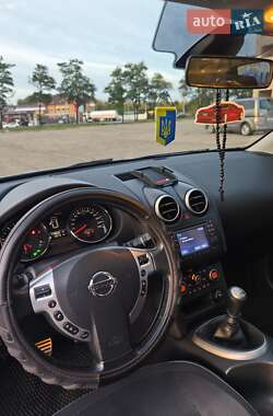 Позашляховик / Кросовер Nissan Qashqai 2010 в Тернополі