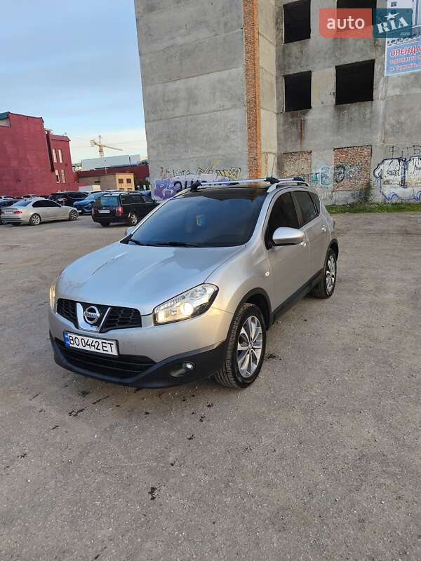Внедорожник / Кроссовер Nissan Qashqai 2010 в Тернополе фото 5 Внедорожник / Кроссовер Nissan Qashqai 2010 в Тернополе