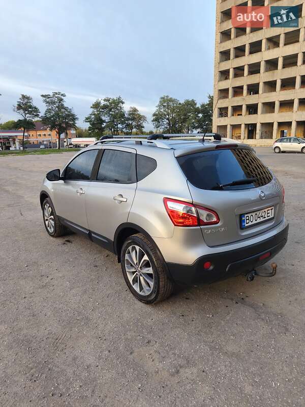 Внедорожник / Кроссовер Nissan Qashqai 2010 в Тернополе фото 8 Внедорожник / Кроссовер Nissan Qashqai 2010 в Тернополе