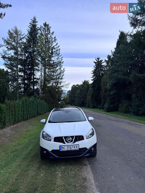 Внедорожник / Кроссовер Nissan Qashqai 2013 в Буске