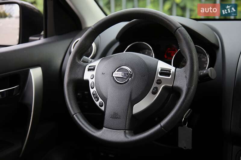 Внедорожник / Кроссовер Nissan Qashqai 2009 в Харькове