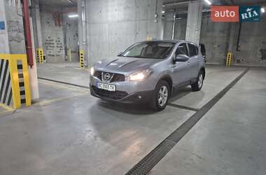Позашляховик / Кросовер Nissan Qashqai 2012 в Львові