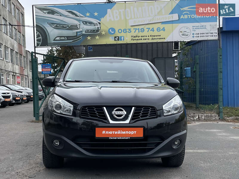Позашляховик / Кросовер Nissan Qashqai 2011 в Сумах