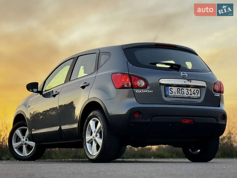 Внедорожник / Кроссовер Nissan Qashqai 2010 в Дрогобыче