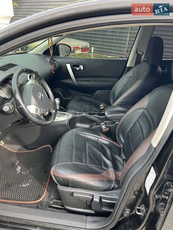 Позашляховик / Кросовер Nissan Qashqai 2011 в Радивиліві