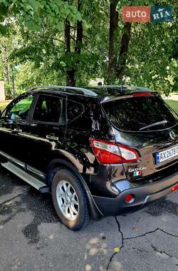 Позашляховик / Кросовер Nissan Qashqai 2010 в Пісочині
