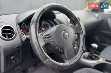 Внедорожник / Кроссовер Nissan Qashqai 2013 в 