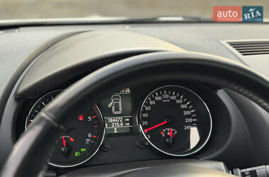 Внедорожник / Кроссовер Nissan Qashqai 2012 в 