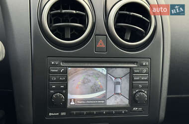 Внедорожник / Кроссовер Nissan Qashqai 2012 в 