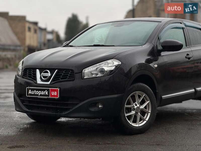 Внедорожник / Кроссовер Nissan Qashqai 2011 в Киеве