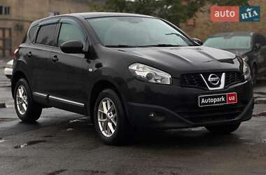 Внедорожник / Кроссовер Nissan Qashqai 2011 в 