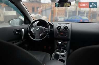 Внедорожник / Кроссовер Nissan Qashqai 2011 в 