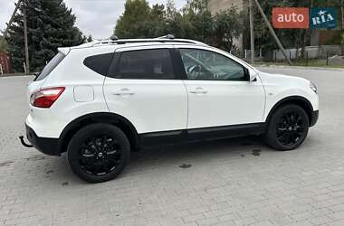 Внедорожник / Кроссовер Nissan Qashqai 2013 в 