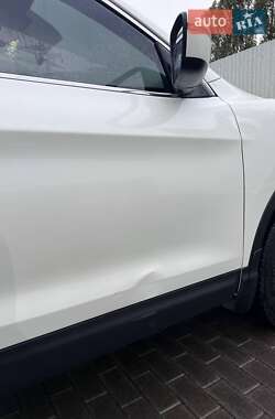 Внедорожник / Кроссовер Nissan Qashqai 2016 в 