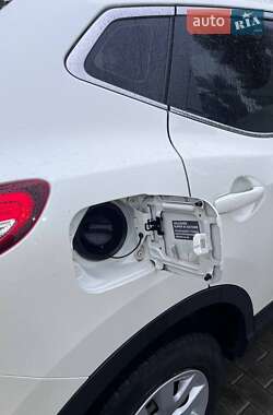 Внедорожник / Кроссовер Nissan Qashqai 2016 в 
