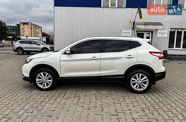 Внедорожник / Кроссовер Nissan Qashqai 2014 в 