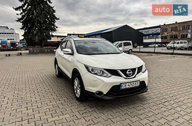 Внедорожник / Кроссовер Nissan Qashqai 2014 в 