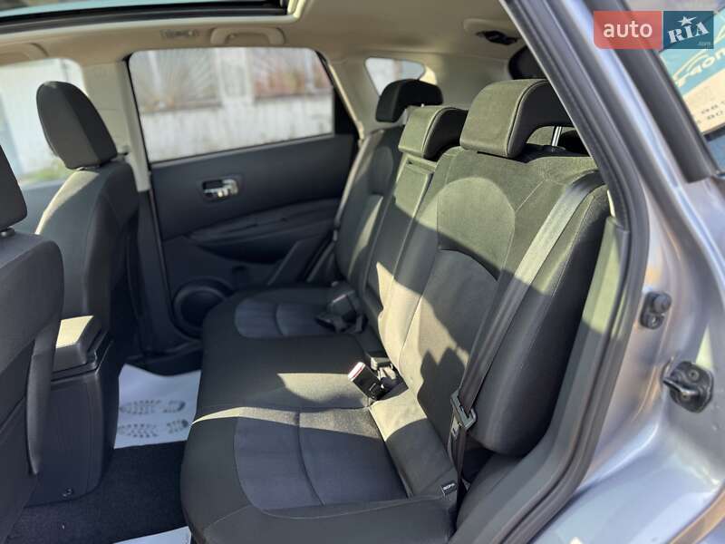 Внедорожник / Кроссовер Nissan Qashqai 2011 в Сумах