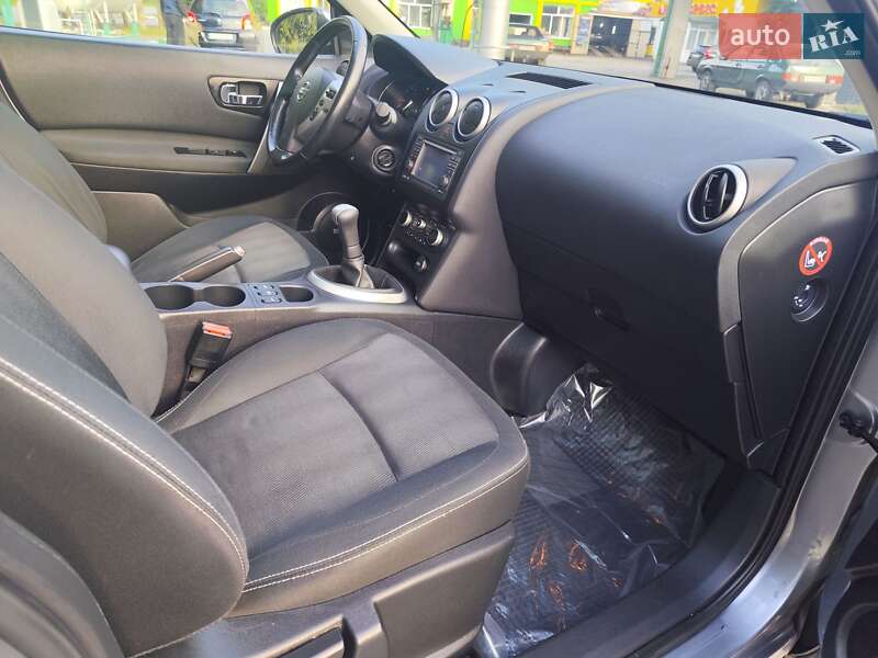 Внедорожник / Кроссовер Nissan Qashqai 2012 в Звягеле