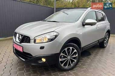 Внедорожник / Кроссовер Nissan Qashqai 2013 в 