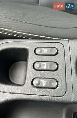 Внедорожник / Кроссовер Nissan Qashqai 2013 в 