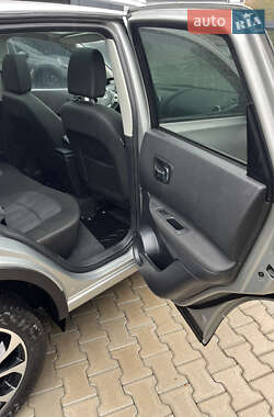 Внедорожник / Кроссовер Nissan Qashqai 2013 в 
