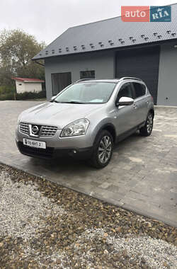 Позашляховик / Кросовер Nissan Qashqai 2009 в Коломиї
