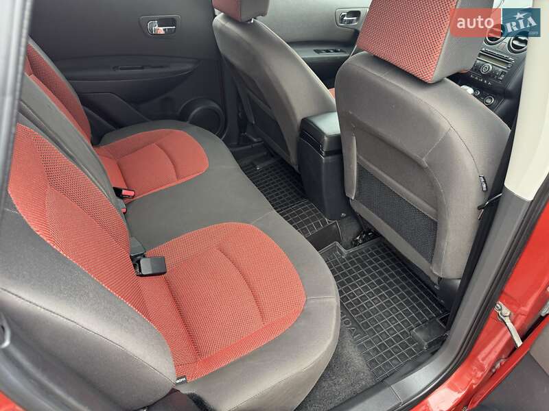 Позашляховик / Кросовер Nissan Qashqai 2007 в Києві фото 12 Позашляховик / Кросовер Nissan Qashqai 2007 в Києві