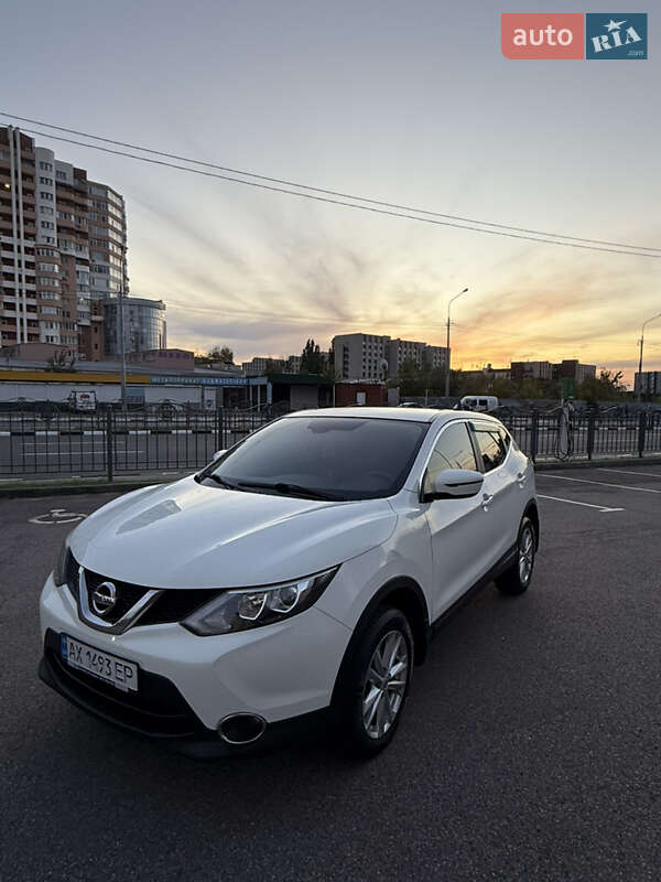 Внедорожник / Кроссовер Nissan Qashqai 2017 в Харькове