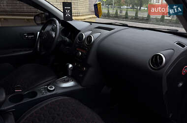 Внедорожник / Кроссовер Nissan Qashqai 2008 в 