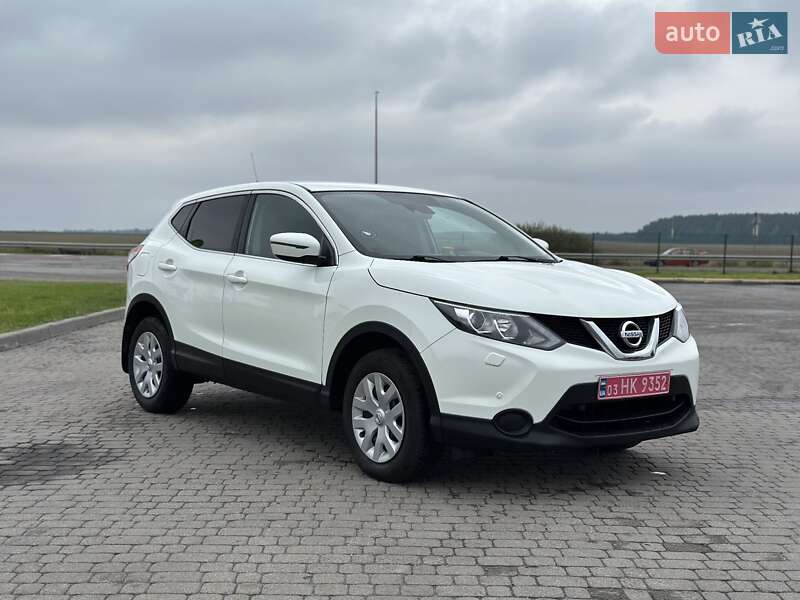 Внедорожник / Кроссовер Nissan Qashqai 2015 в Бродах