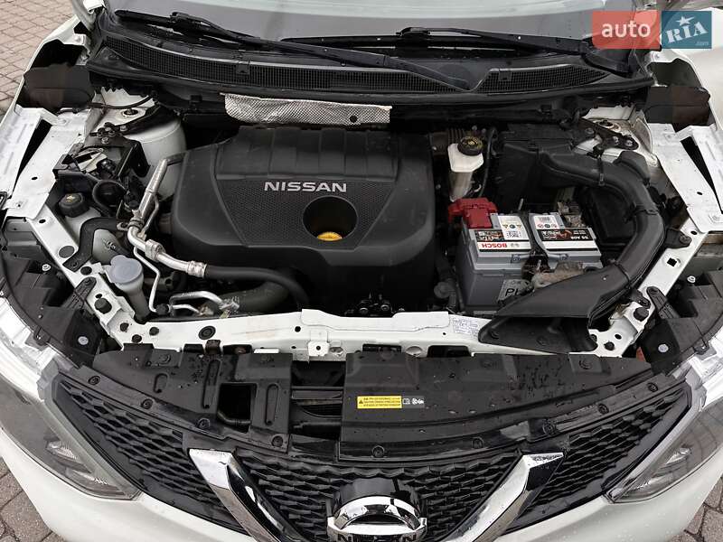 Внедорожник / Кроссовер Nissan Qashqai 2015 в Бродах