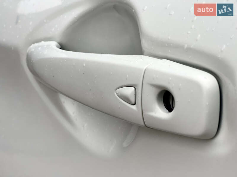 Позашляховик / Кросовер Nissan Qashqai 2018 в Києві фото 3 Позашляховик / Кросовер Nissan Qashqai 2018 в Києві