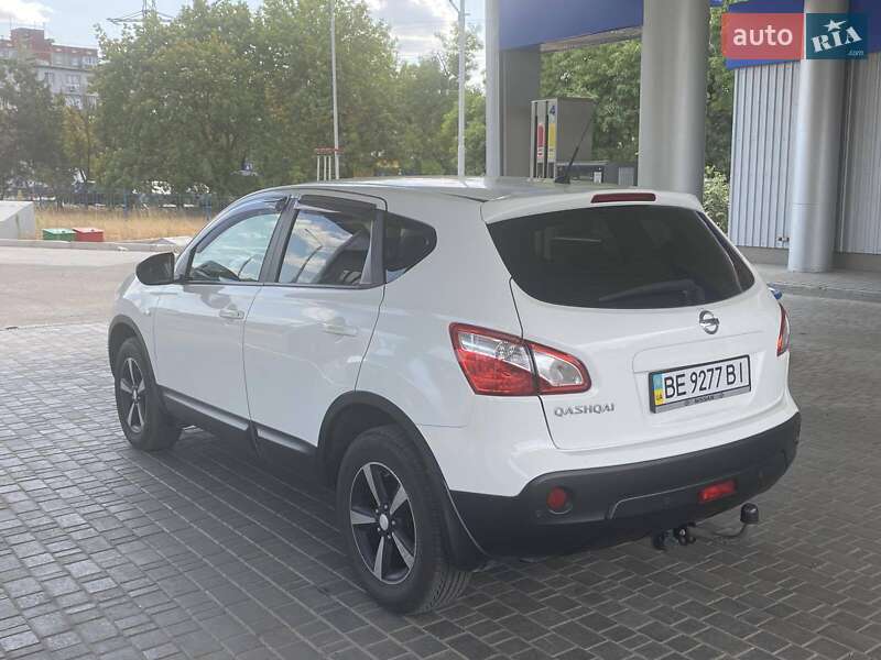 Позашляховик / Кросовер Nissan Qashqai 2011 в Миколаєві