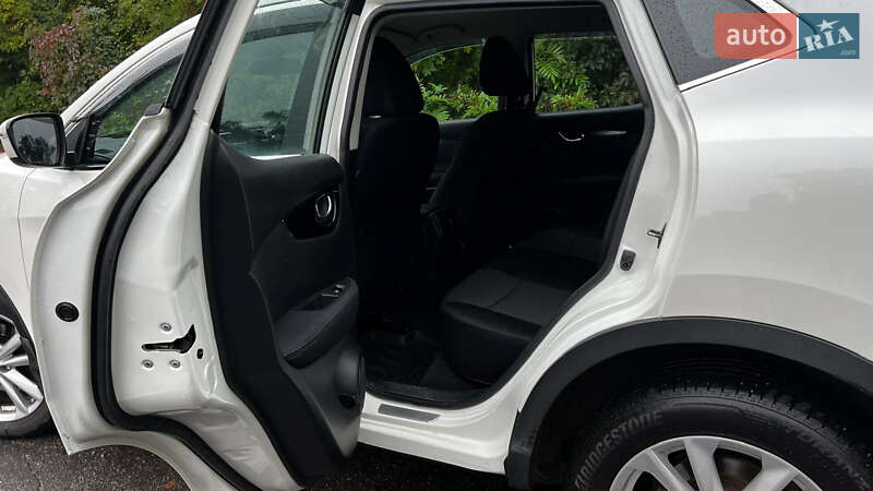 Внедорожник / Кроссовер Nissan Qashqai 2015 в Виннице фото 13 Внедорожник / Кроссовер Nissan Qashqai 2015 в Виннице