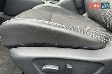 Внедорожник / Кроссовер Nissan Qashqai 2015 в 