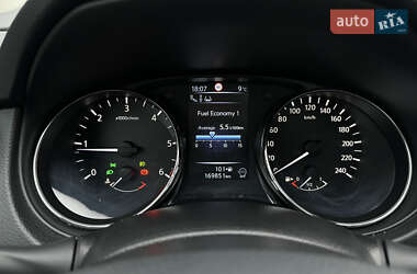 Внедорожник / Кроссовер Nissan Qashqai 2015 в 