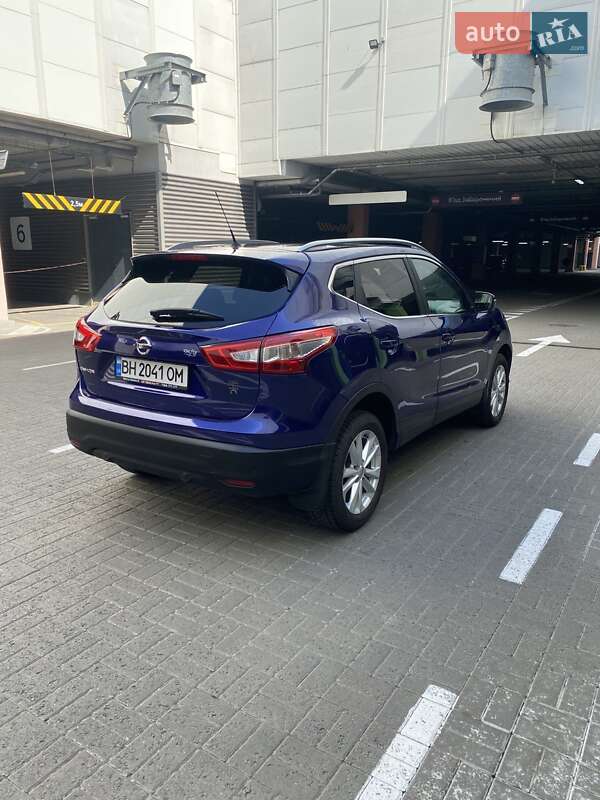 Внедорожник / Кроссовер Nissan Qashqai 2016 в Киеве