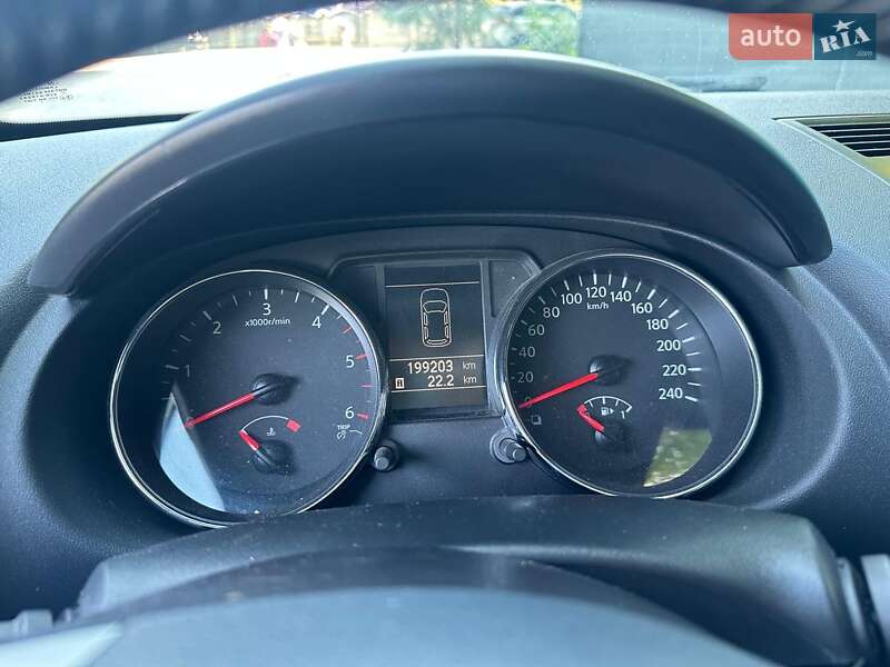 Внедорожник / Кроссовер Nissan Qashqai 2010 в Хмельницком