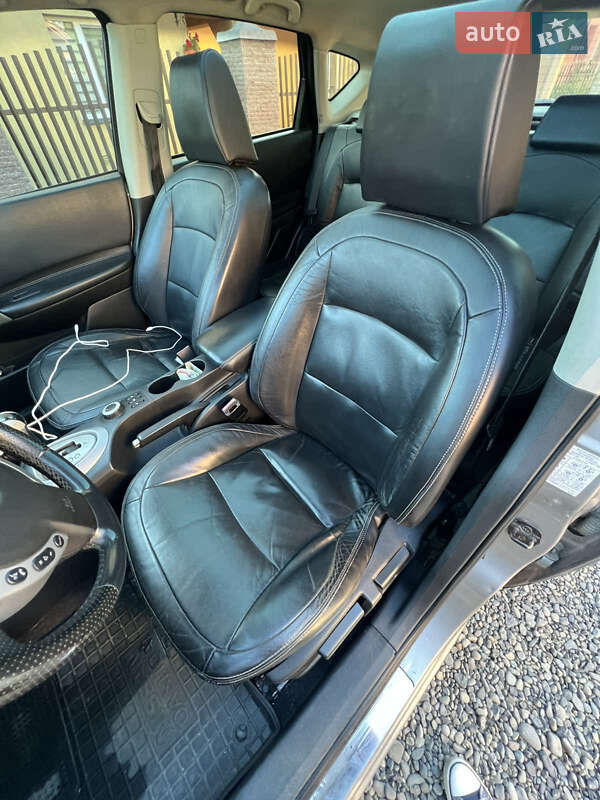 Позашляховик / Кросовер Nissan Qashqai 2008 в Тячеві фото 13 Позашляховик / Кросовер Nissan Qashqai 2008 в Тячеві