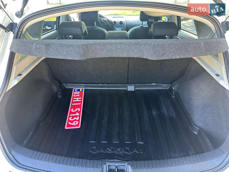 Внедорожник / Кроссовер Nissan Qashqai 2012 в Львове фото 24 Внедорожник / Кроссовер Nissan Qashqai 2012 в Львове