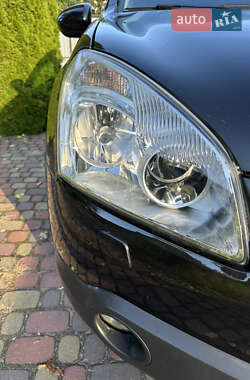 Внедорожник / Кроссовер Nissan Qashqai 2009 в 
