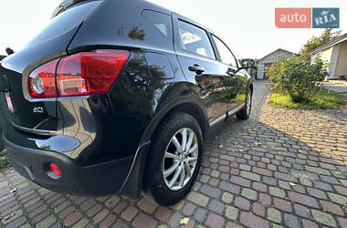 Внедорожник / Кроссовер Nissan Qashqai 2009 в 
