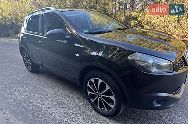 Внедорожник / Кроссовер Nissan Qashqai 2011 в 